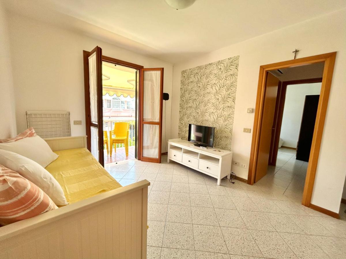 Апартаменти Seaside Terrace & Pool Getaway Кавалліно-Трепорті Екстер'єр фото